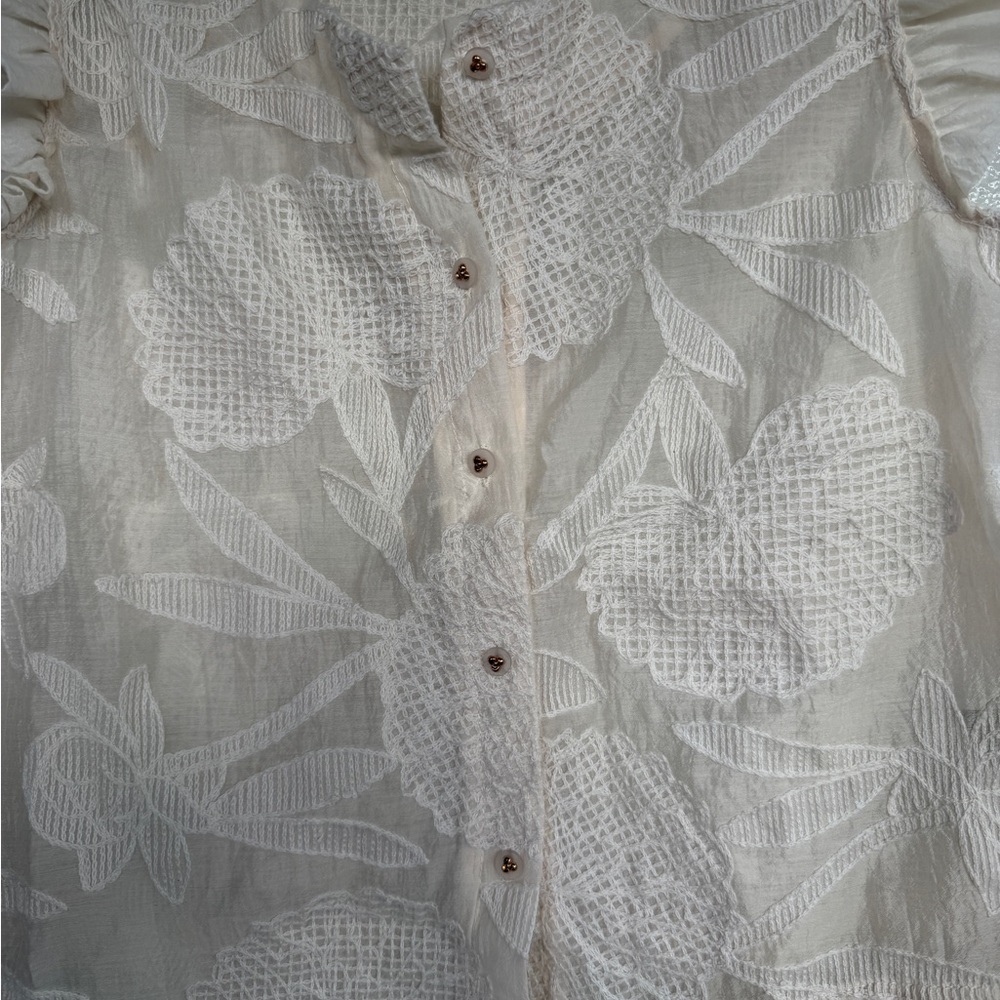 SHEIN White Floral Blouse